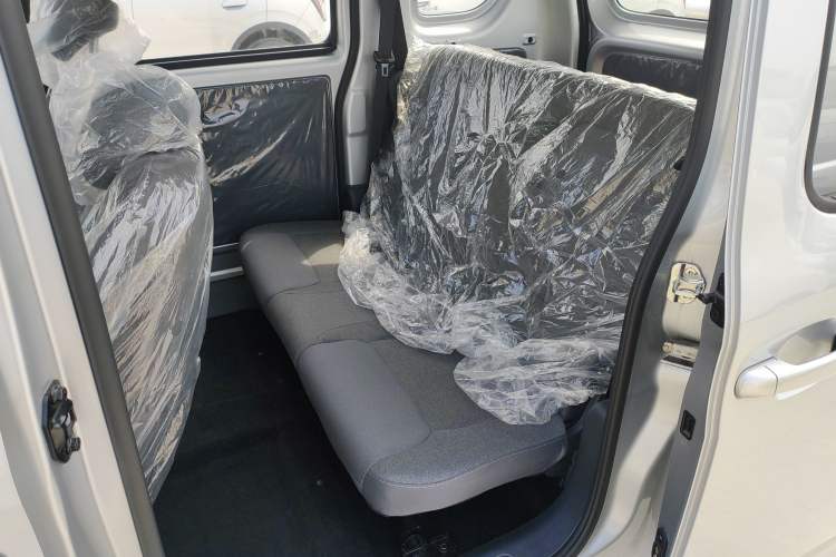 Used Wuling Zhiguang New Energy 2025 Comfort Model Left Rear Seat