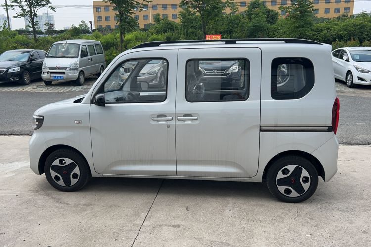 Used Wuling Zhiguang New Energy 2025 Comfort Model Left Side