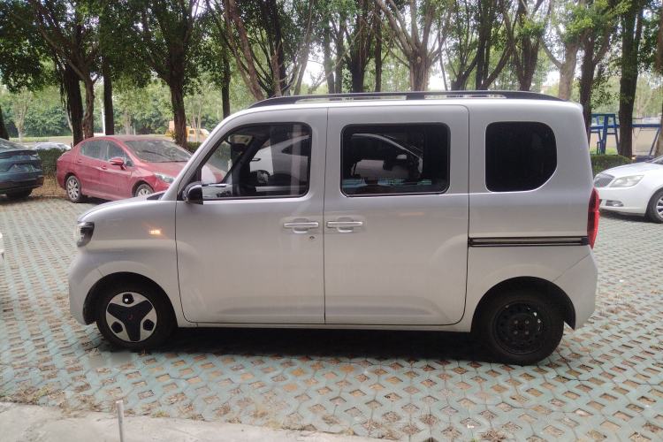 Used Wuling Zhiguang New Energy 2025 Comfort Model Left Side