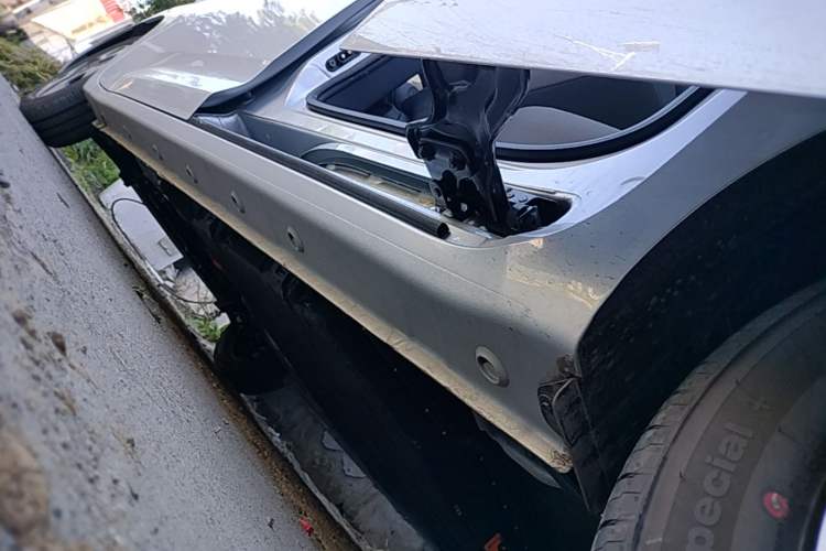 Used Wuling Zhiguang New Energy 2025 Comfort Model Left Side Sill