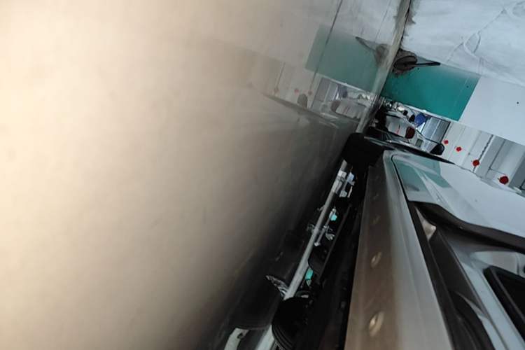 Used Wuling Zhiguang New Energy 2025 Model 305km Ambitious Edition Left Side Sill