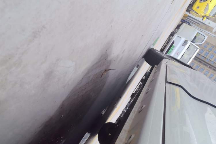 Used Wuling Zhiguang New Energy 2025 Model 305km Ambitious Edition Left Side Sill