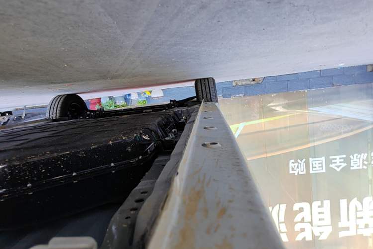 Used Wuling Zhiguang New Energy 2025 Comfort Model Left Side Sill