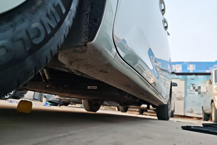 Used Wuling Zhiguang New Energy 2025 Comfort Model Left Side Sill