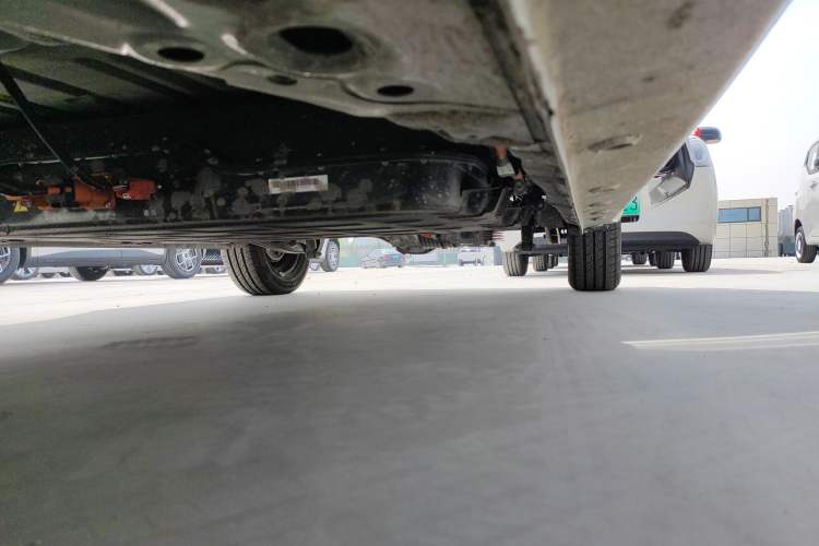 Used Wuling Zhiguang New Energy 2025 Comfort Model Left Side Sill