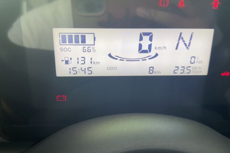Used Wuling Zhiguang New Energy 2025 Comfort Model Odometer Close Up