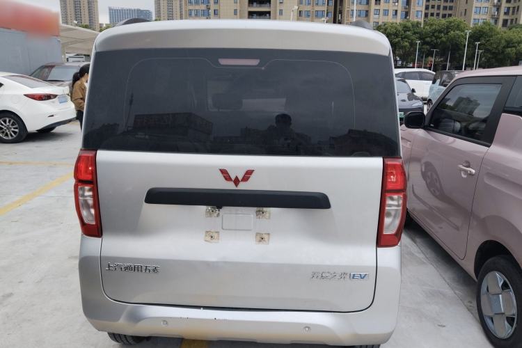 Used Wuling Zhiguang New Energy 2025 Model 305km Ambitious Edition Rear