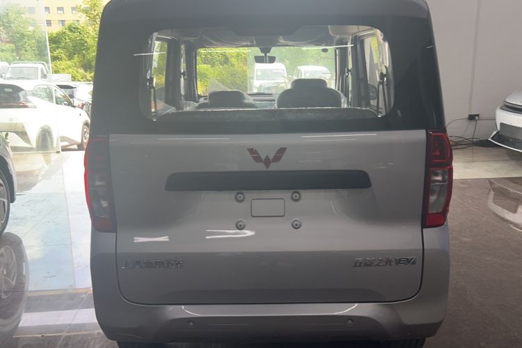 Used Wuling Zhiguang New Energy 2025 Comfort Model Rear