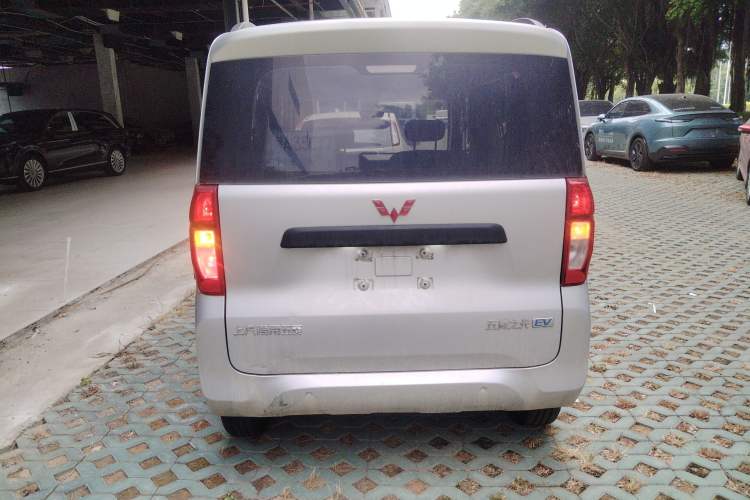 Used Wuling Zhiguang New Energy 2025 Comfort Model Rear