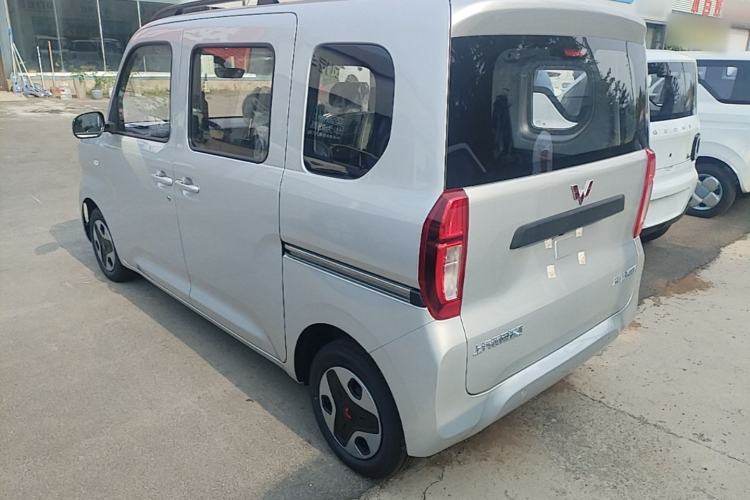 Used Wuling Zhiguang New Energy 2025 Model 305km Ambitious Edition Rear Left 45 Deg