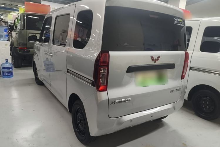 Used Wuling Zhiguang New Energy 2025 Standard Model Rear Left 45 Deg