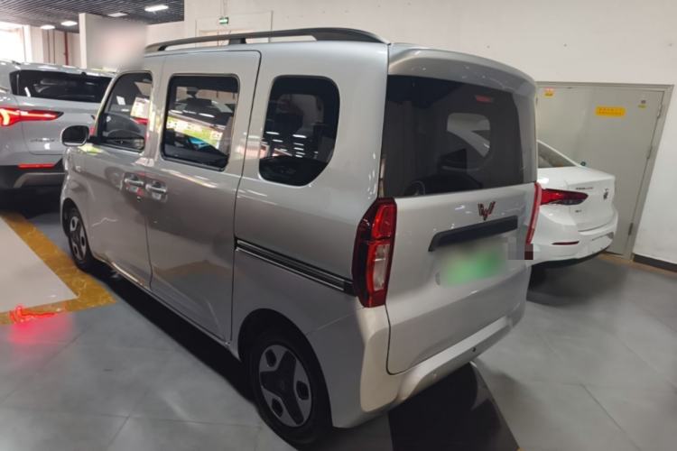 Used Wuling Zhiguang New Energy 2025 Comfort Model Rear Left 45 Deg