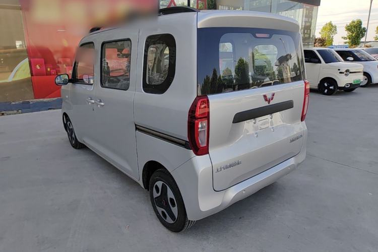 Used Wuling Zhiguang New Energy 2025 Comfort Model Rear Left 45 Deg
