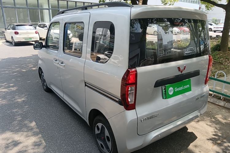 Used Wuling Zhiguang New Energy 2025 Model 305km Ambitious Edition Rear Left 45 Deg