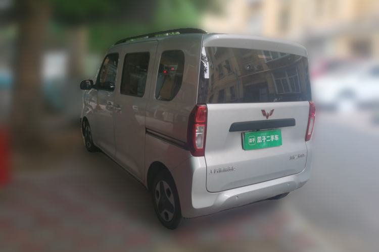 Used Wuling Zhiguang New Energy 2025 Model 305km Ambitious Edition Rear Left 45 Deg