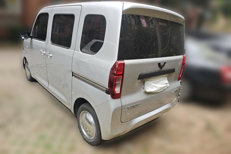 Used Wuling Zhiguang New Energy 2025 Standard Model Rear Left 45 Deg