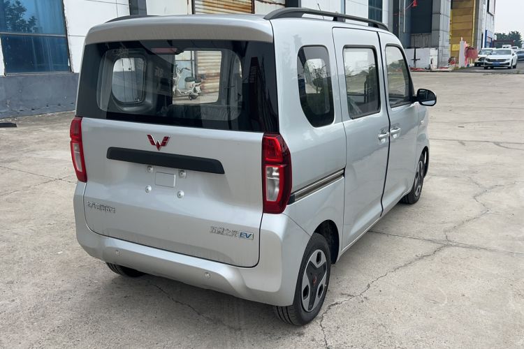 Used Wuling Zhiguang New Energy 2025 Comfort Model Rear Right 45 Deg