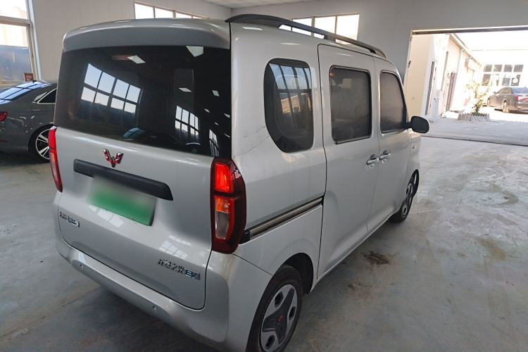 Used Wuling Zhiguang New Energy 2025 Model 305km Ambitious Edition Rear Right 45 Deg