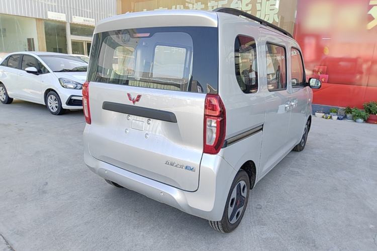 Used Wuling Zhiguang New Energy 2025 Comfort Model Rear Right 45 Deg