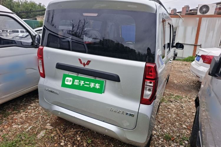 Used Wuling Zhiguang New Energy 2025 Comfort Model Rear Right 45 Deg