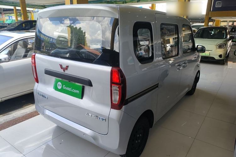 Used Wuling Zhiguang New Energy 2025 Standard Model Rear Right 45 Deg
