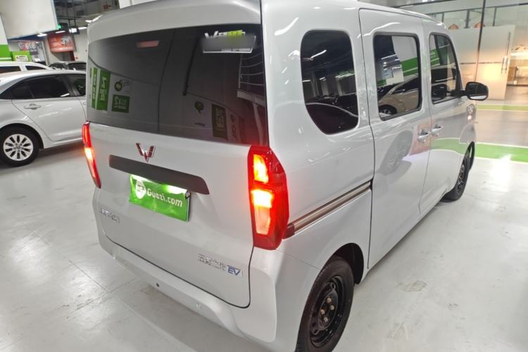 Used Wuling Zhiguang New Energy 2025 Standard Model Rear Right 45 Deg