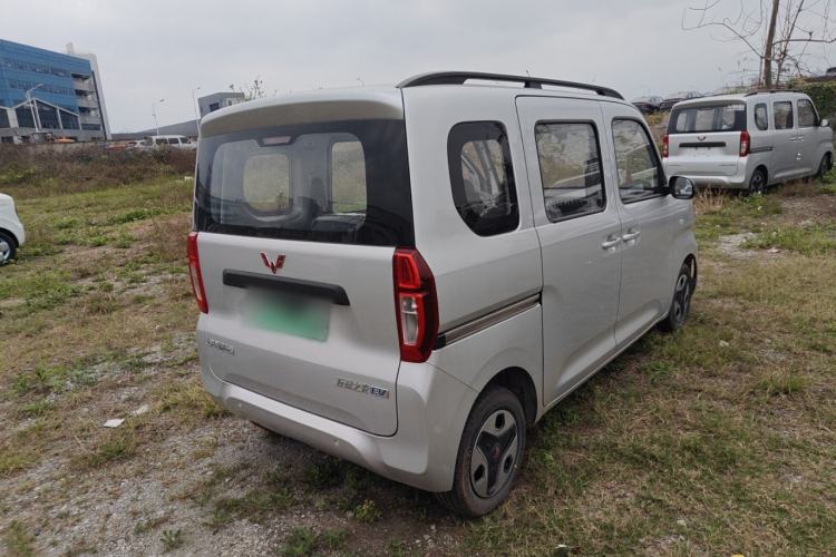 Used Wuling Zhiguang New Energy 2025 Comfort Model Rear Right 45 Deg