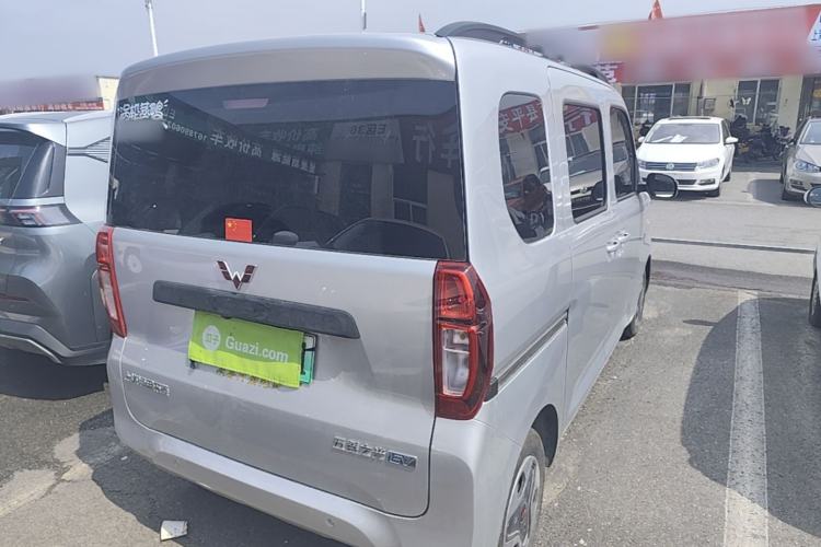Used Wuling Zhiguang New Energy 2025 Model 305km Ambitious Edition Rear Right 45 Deg