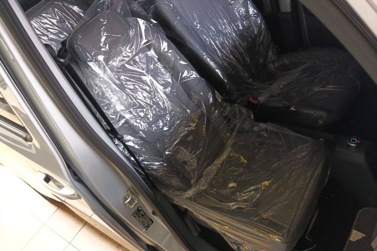 Used Wuling Zhiguang New Energy 2025 Comfort Model Right Front Seat