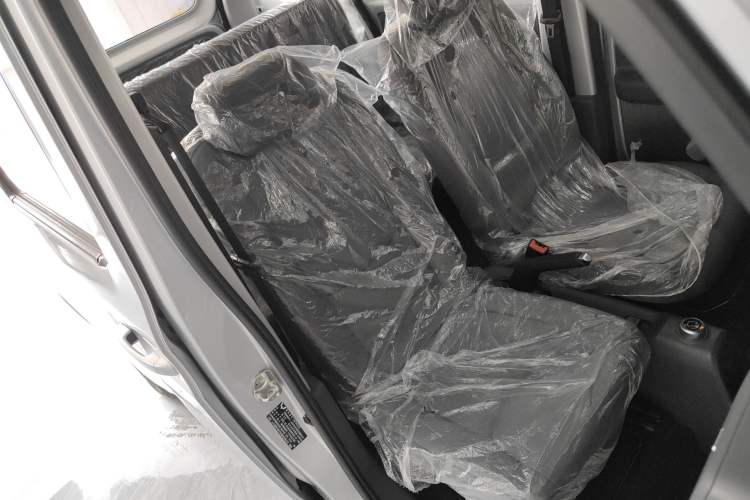 Used Wuling Zhiguang New Energy 2025 Comfort Model Right Front Seat