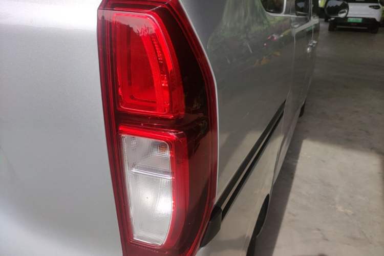 Used Wuling Zhiguang New Energy 2025 Comfort Model Right Rear Taillight