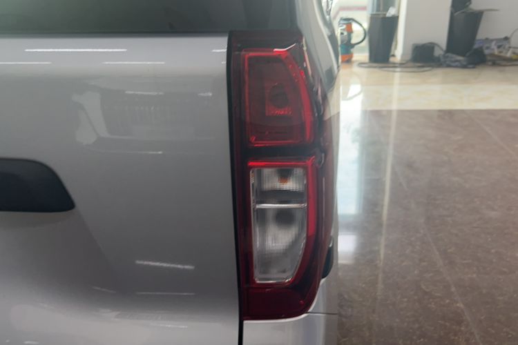 Used Wuling Zhiguang New Energy 2025 Comfort Model Right Rear Taillight