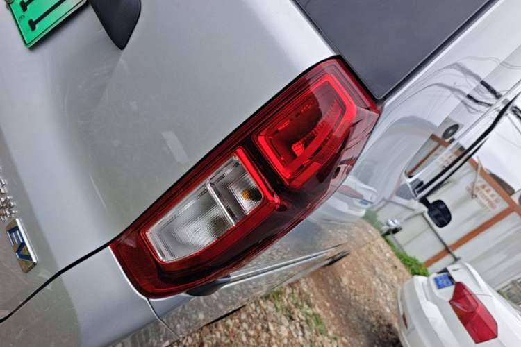 Used Wuling Zhiguang New Energy 2025 Comfort Model Right Rear Taillight