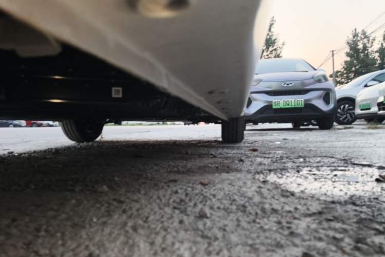Used Wuling Zhiguang New Energy 2025 Comfort Model Right Side Sill