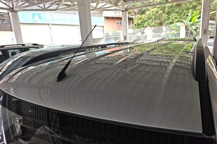 Used Wuling Zhiguang New Energy 2025 Model 305km Ambitious Edition Roof