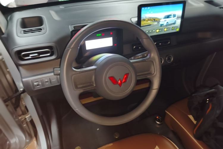Used Wuling Zhiguang New Energy 2025 Comfort Model Steering Wheel