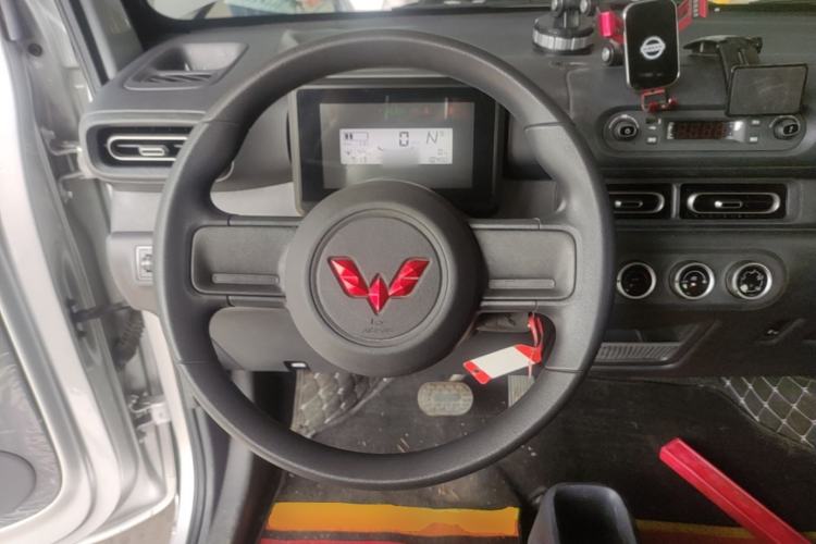 Used Wuling Zhiguang New Energy 2025 Comfort Model Steering Wheel