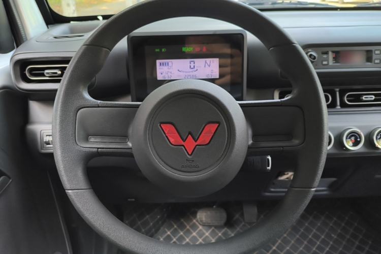 Used Wuling Zhiguang New Energy 2025 Comfort Model Steering Wheel