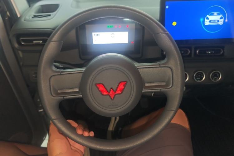 Used Wuling Zhiguang New Energy 2025 Comfort Model Steering Wheel