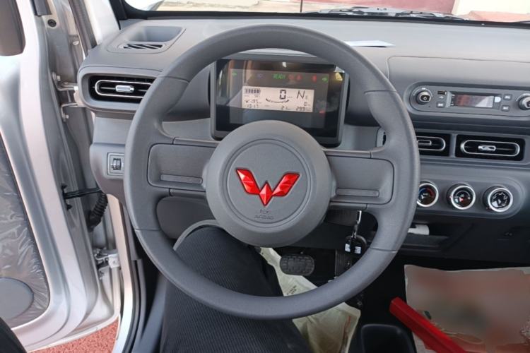 Used Wuling Zhiguang New Energy 2025 Comfort Model Steering Wheel