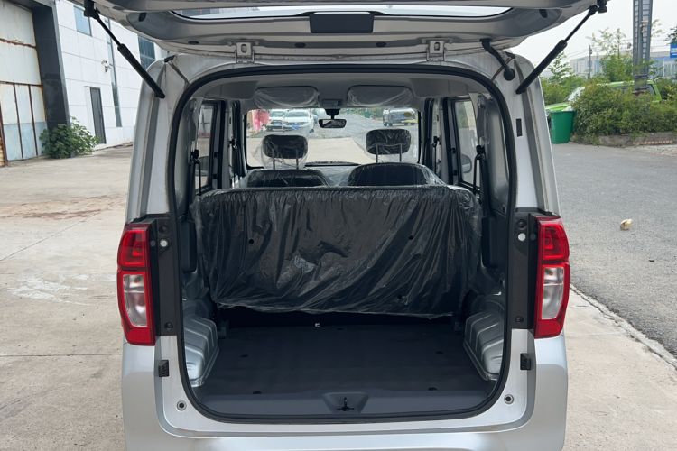 Used Wuling Zhiguang New Energy 2025 Comfort Model Trunk