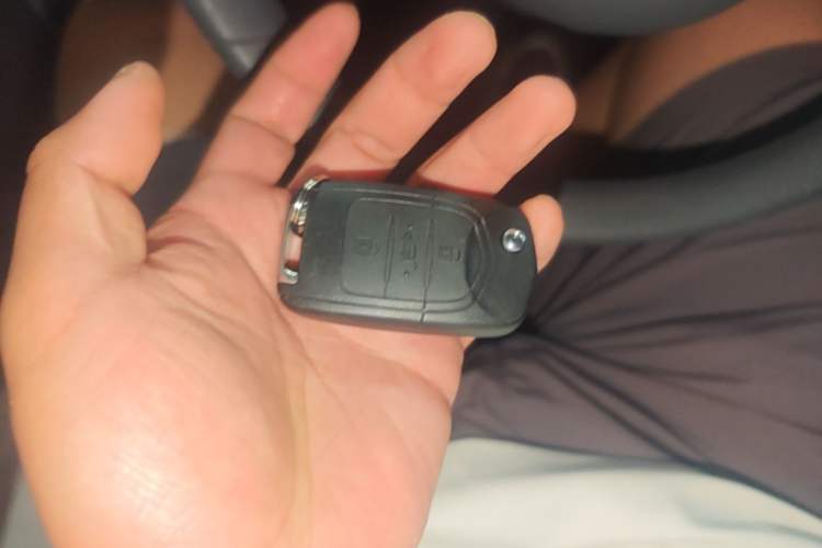 Used Wuling Zhiguang New Energy 2025 Comfort Model Vehicle Key