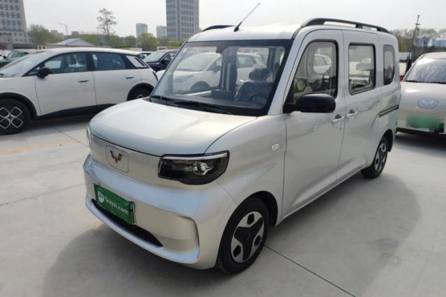 Used Wuling Zhiguang New Energy 2025 Comfort Model