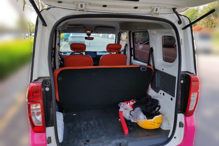 Used Wuling Zhiguang New Energy 2025 Comfort Model Trunk