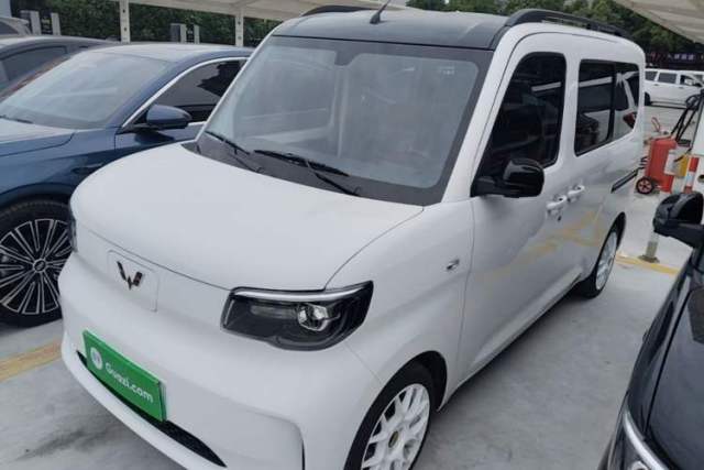 Used Wuling Zhiguang New Energy 2025 Model 305km Ambitious Edition