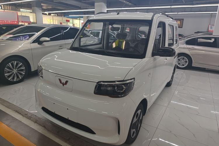 Wuling Zhiguang New Energy 2025 Model 305km Ambitious Edition مستعملة Guazi used car, China used car export, Used car for sale, Used  cars, Cheapest cars for sale