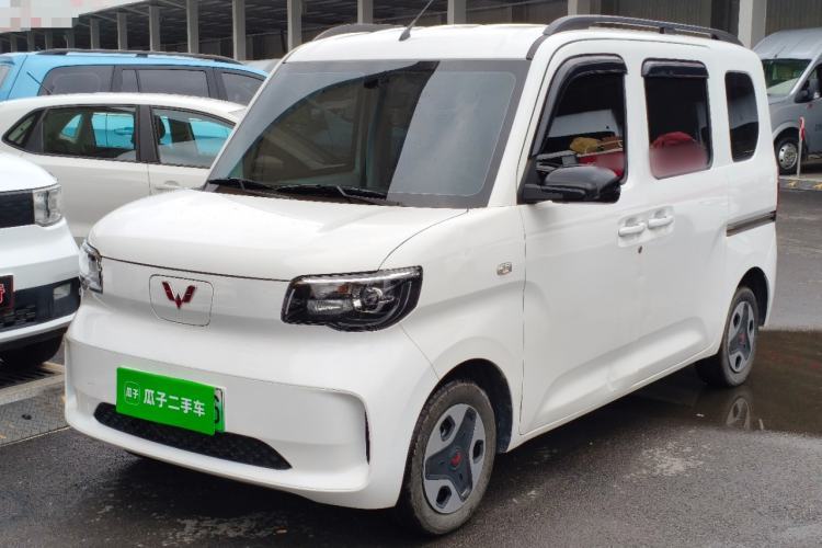 Wuling Zhiguang New Energy 2025 Model 305km Ambitious Edition مستعملة Guazi used car, China used car export, Used car for sale, Used  cars, Cheapest cars for sale