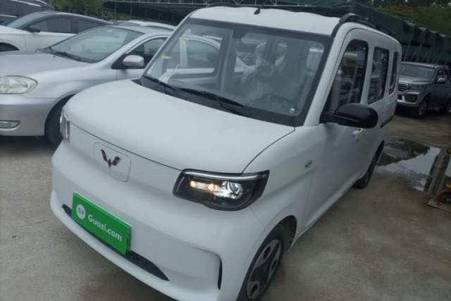 Used Wuling Zhiguang New Energy 2025 Model 305km Ambitious Edition