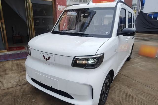 Used Wuling Zhiguang New Energy 2025 Model 305km Ambitious Edition