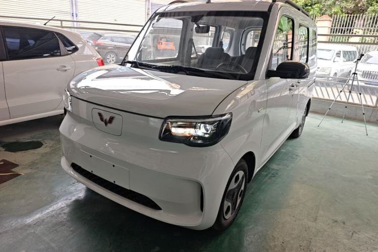 Wuling Zhiguang New Energy 2025 Model 305km Ambitious Edition مستعملة Guazi used car, China used car export, Used car for sale, Used  cars, Cheapest cars for sale